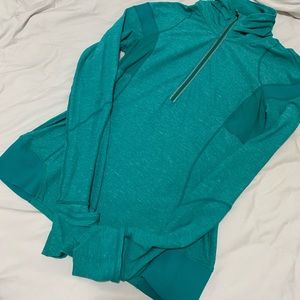 Lululemon Long Sleeve stretch sweater